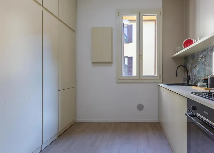 Lägenhet Guesthost - Accademia Delle Belle Arti Bologna