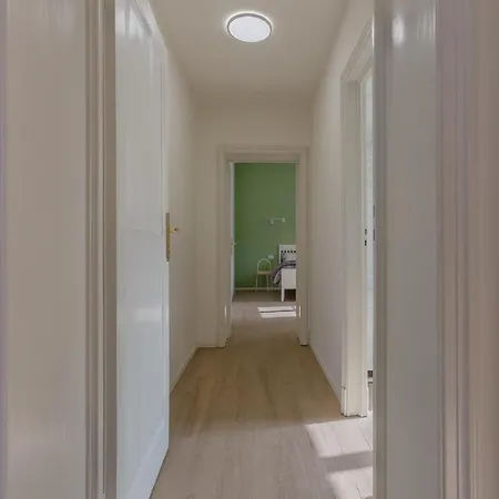 Lägenhet Guesthost - Accademia Delle Belle Arti